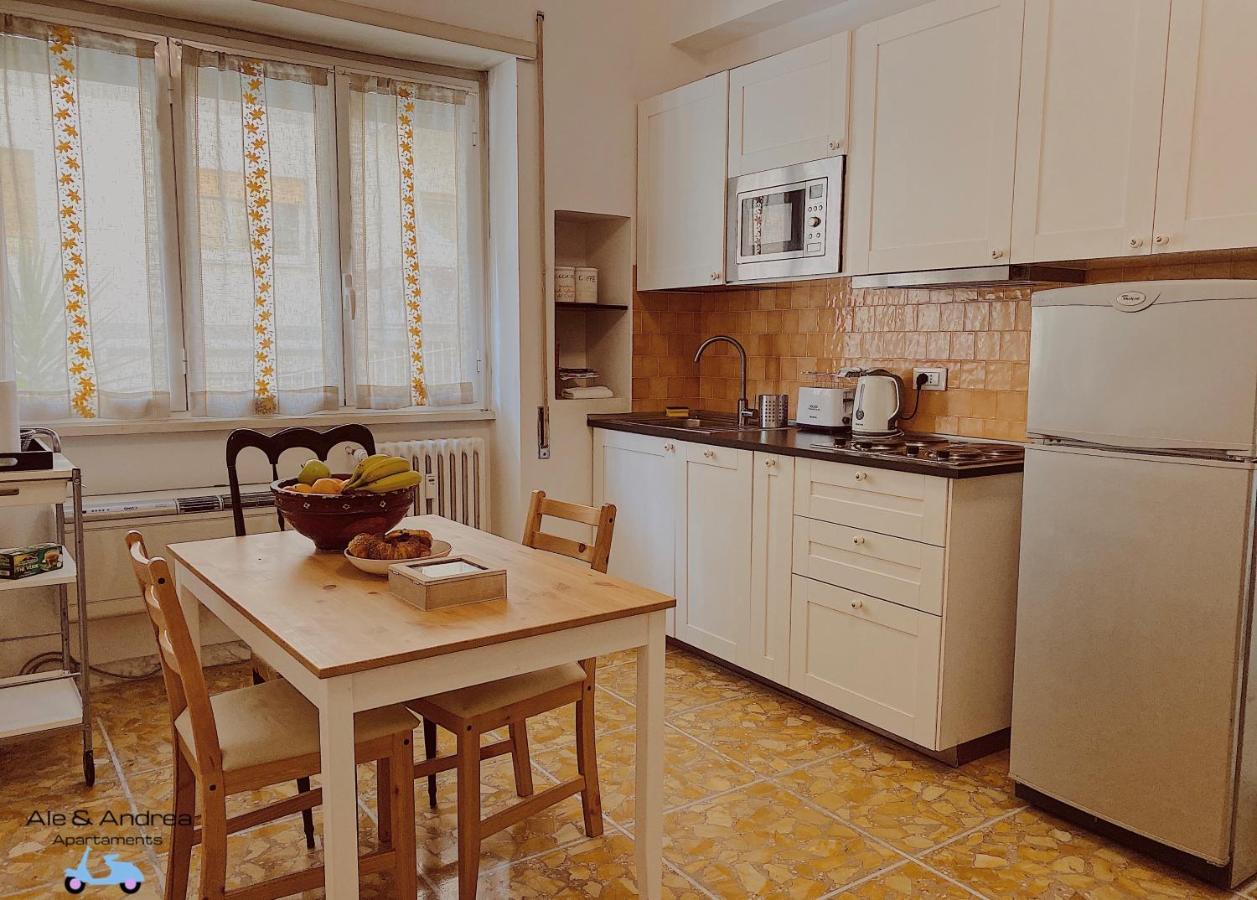 Ale&Andrea Apartments Blu & Lilla Rome Bagian luar foto