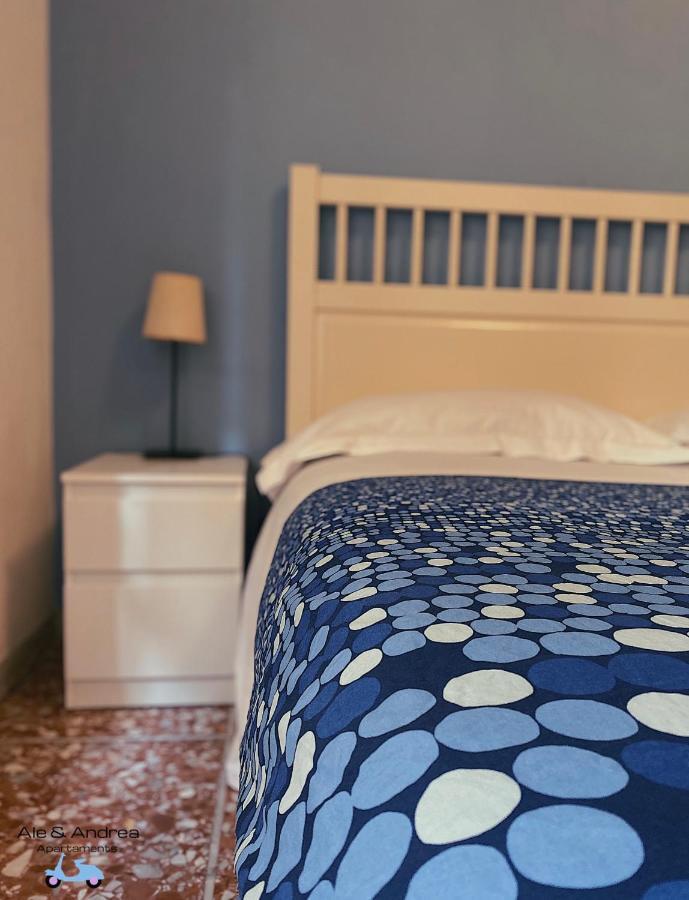 Ale&Andrea Apartments Blu & Lilla Rome Bagian luar foto